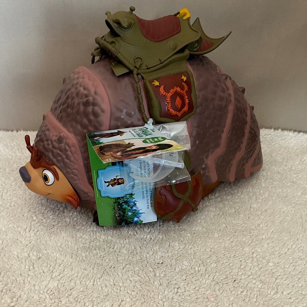 Disney Raya Brown and Green Tuk Tuk Toy